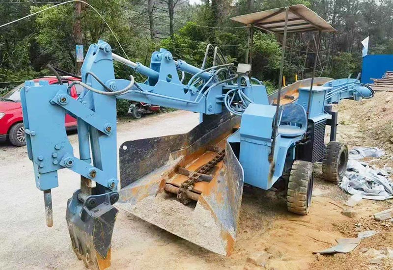 重慶處理120輪式刮板扒渣機